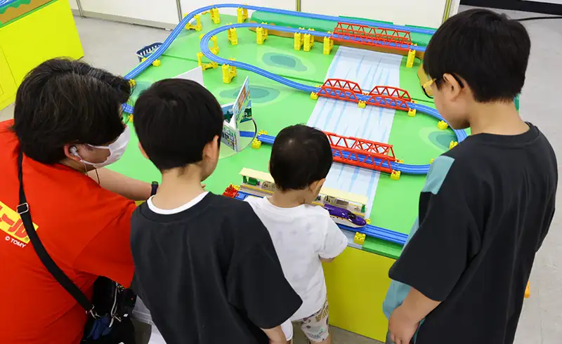 ドキドキとうちゃくゲーム